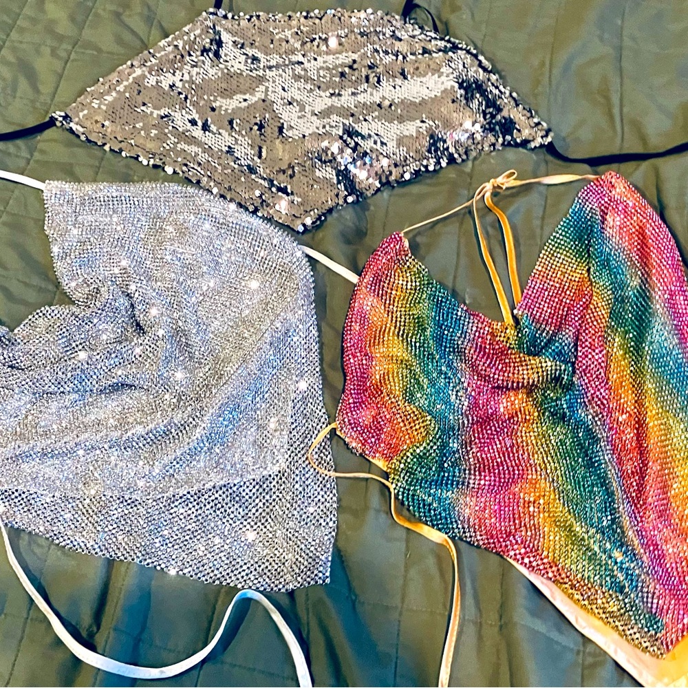 Halter tops - Picture 2 of 4